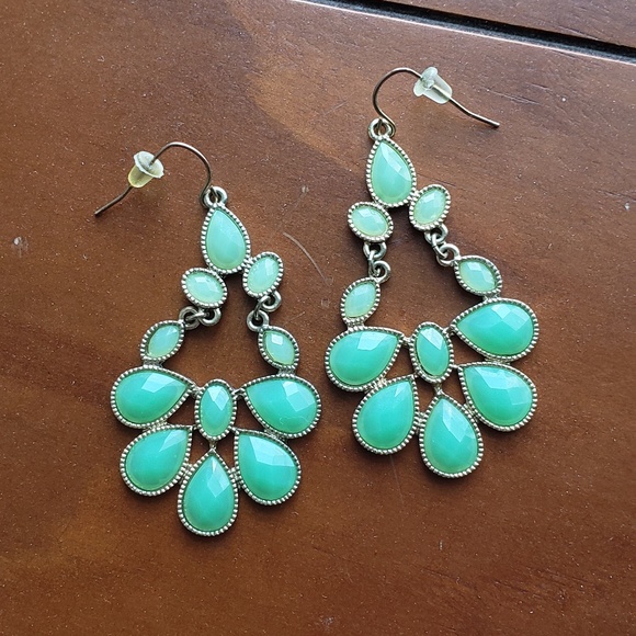 Francesca's Collections Jewelry - Francesca's green long drop earrings